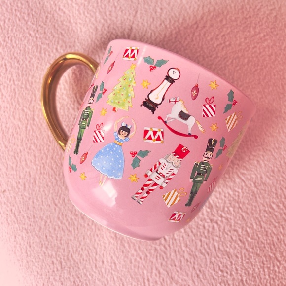 Pink porcelain Christmas nutcracker mug - Picture 2 of 2